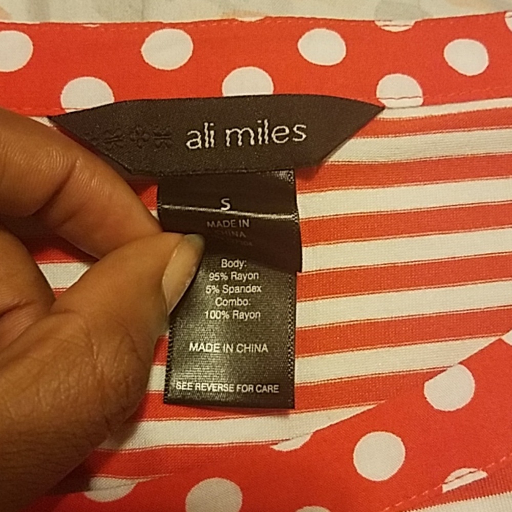 Tunic - Picture 3 of 4